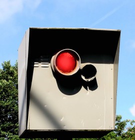 dieser Blitzer bringt vielen Autofahrern Einträge in Flensburg