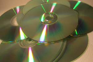 Für den Datenzugriff sind beispielsweise die Kosten für die CD zu zahlen.