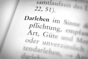 Mit Fremdkapitalzinsen lassen sich Gläubiger von ihren Schuldnern die Bereitstellung der Mittel bezahlen.