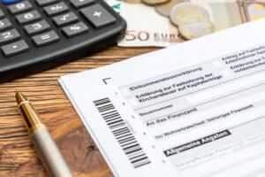Unternehmer können PayPal-Gebühren in der Steuererklärung angeben.