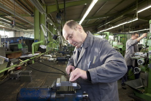 Welche Haftpflichtversicherung im Gewerbe vorhanden sein muss, hängt vom benötigten Schutz ab.